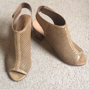 ✨NEW✨ City Classified Peep Toe Bootie Sandal